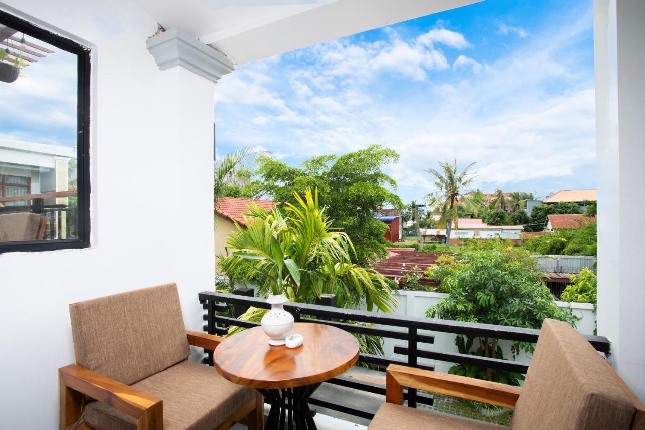 Cambana La Riviere Boutique Hotel Battambang Exterior photo
