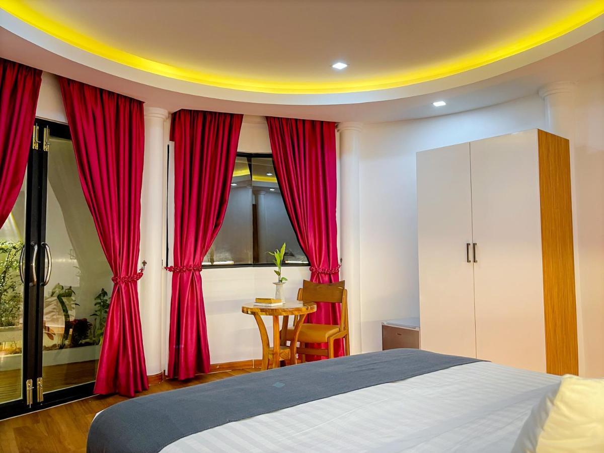 Cambana La Riviere Boutique Hotel Battambang Exterior photo
